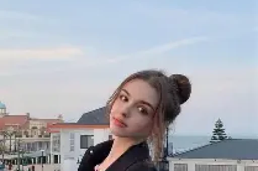 深扒内娱最神秘夫妻档：4对隐藏十年的明星伴侣最后一对戏里父女戏外夫妻！